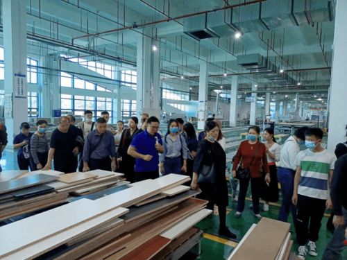 水性科天無毒全屋定制工廠團(tuán)購直銷會(huì)燃動(dòng)全城，簽單率超80% 云計(jì)算設(shè)備銷售